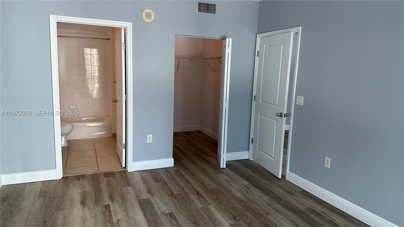 VUE AT BRICKELL CONDO - Residential