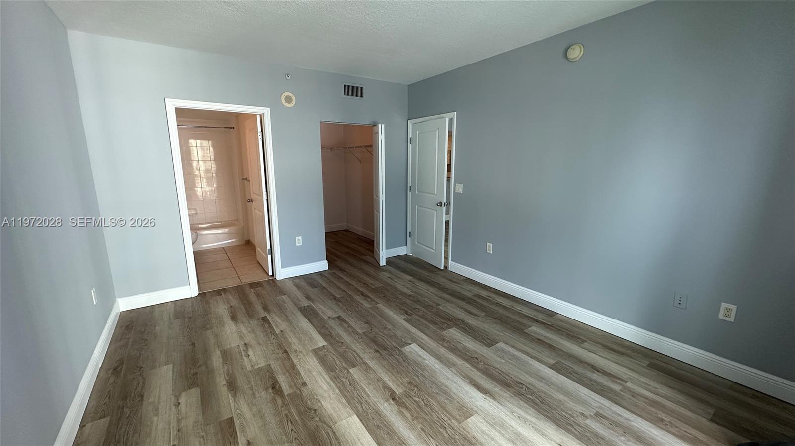 VUE AT BRICKELL CONDO - Residential