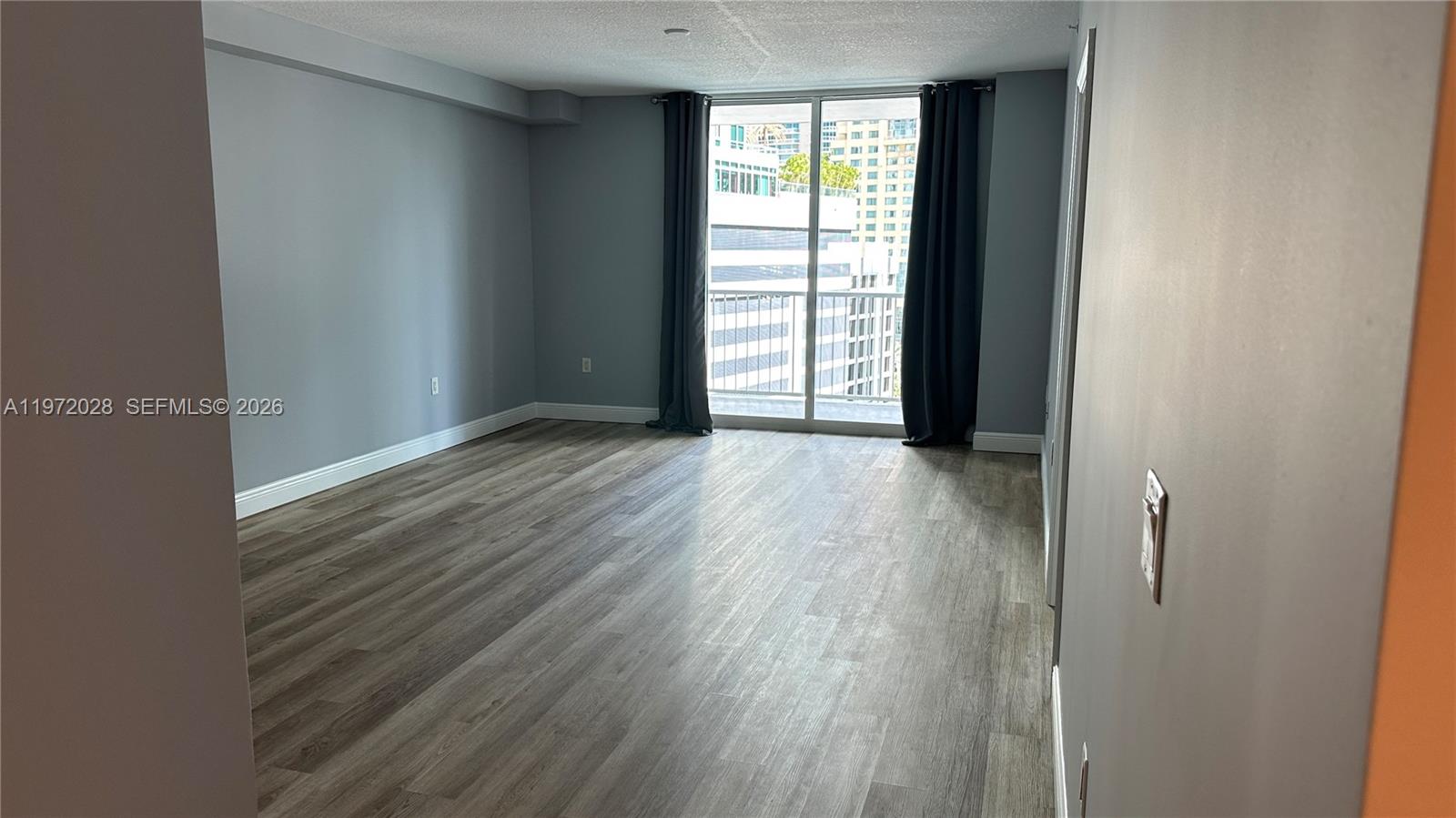 VUE AT BRICKELL CONDO - Residential