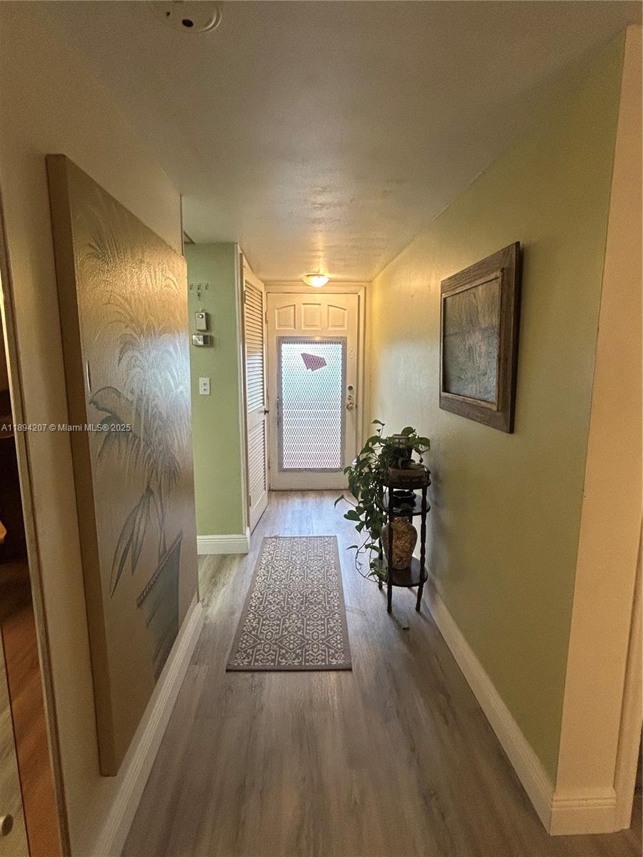 HOLLYBROOK GOLF & TENNIS - Residential Lease