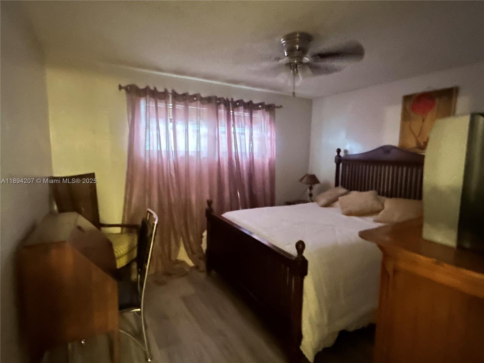 HOLLYBROOK GOLF & TENNIS - Residential Lease