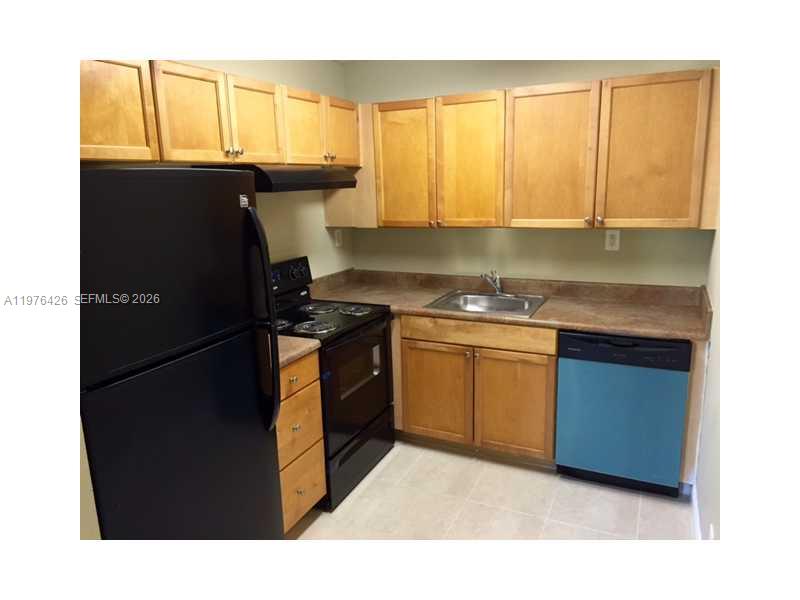 MEADOWS ON THE GREEN COND - Residential Lease