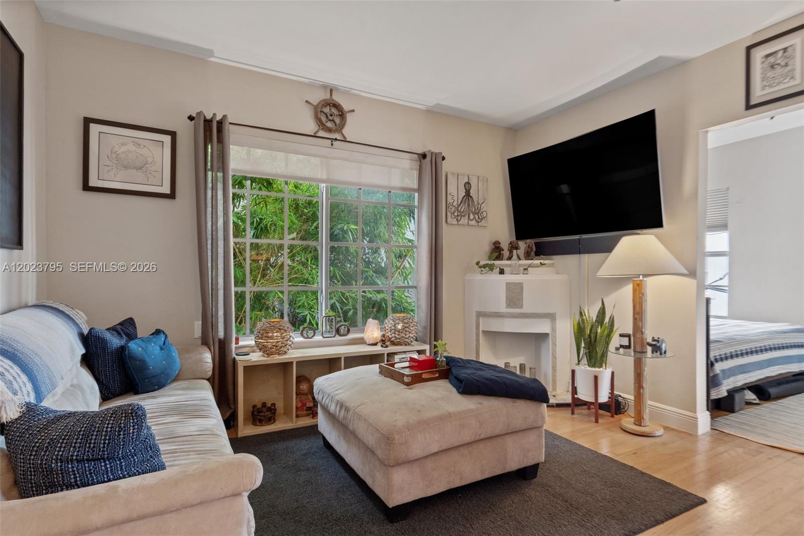 936 Pennsylvania Ave 205