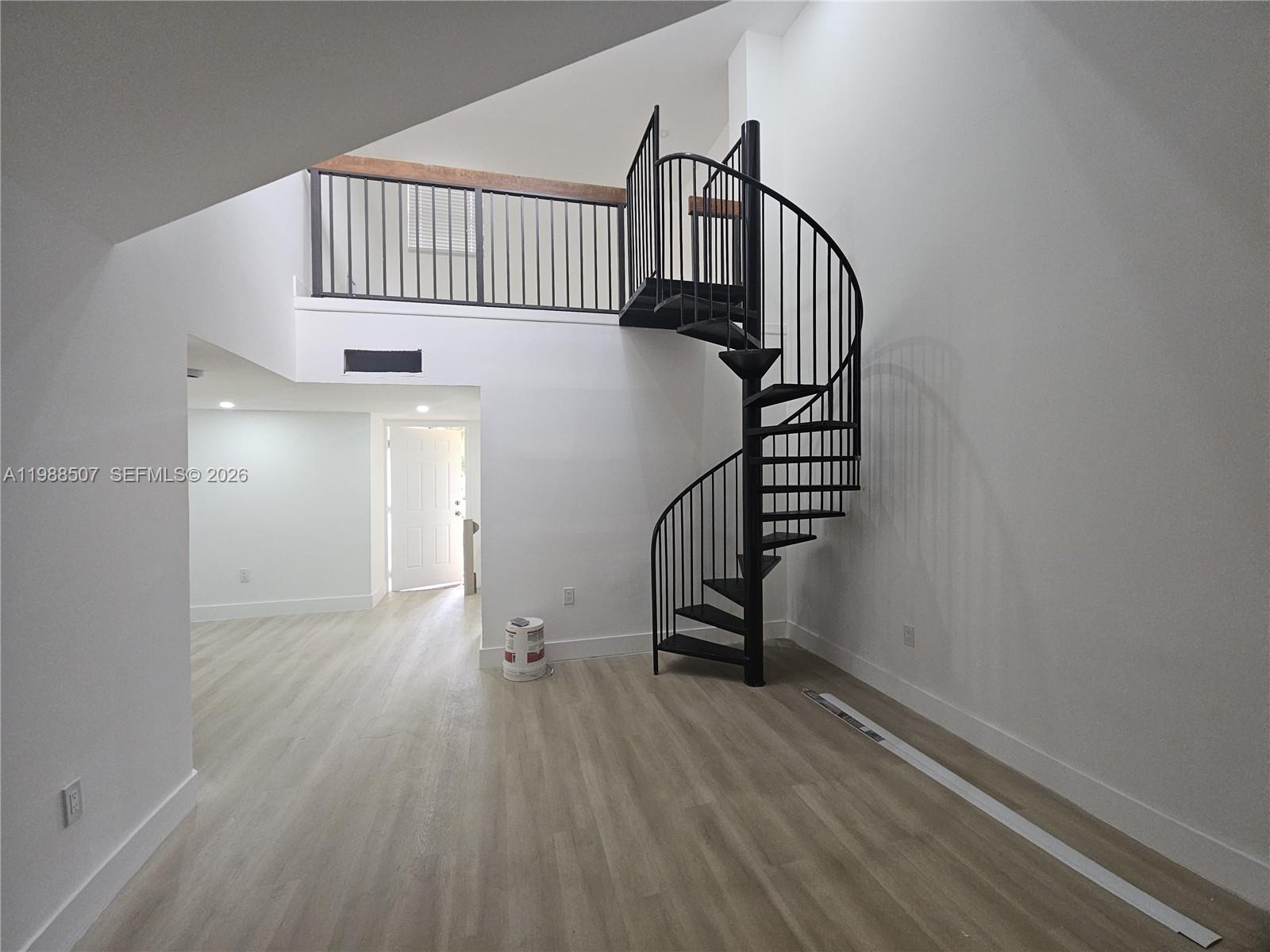 ELAN AT CALUSA CONDO XIII - Residential Lease