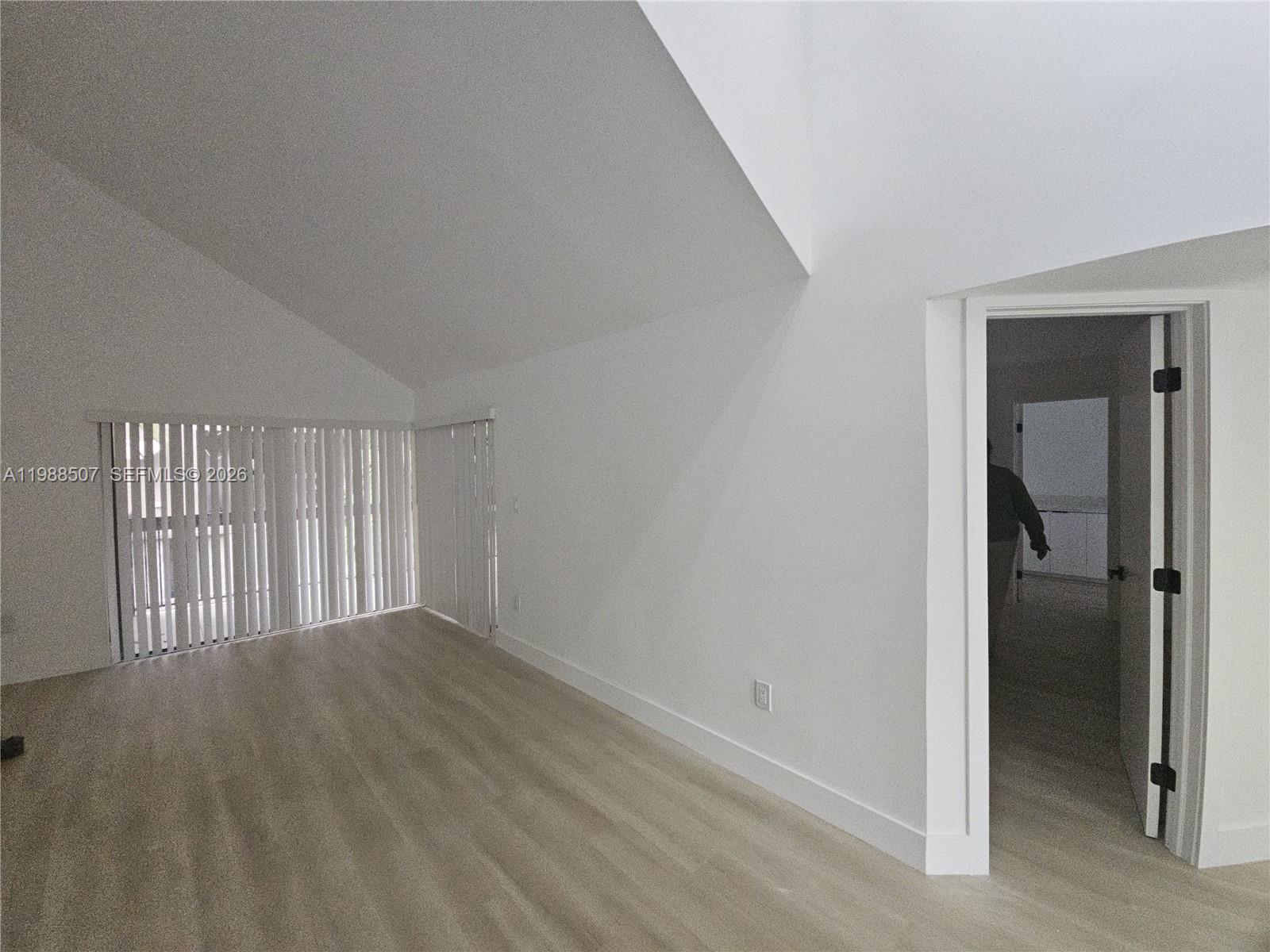 ELAN AT CALUSA CONDO XIII - Residential Lease