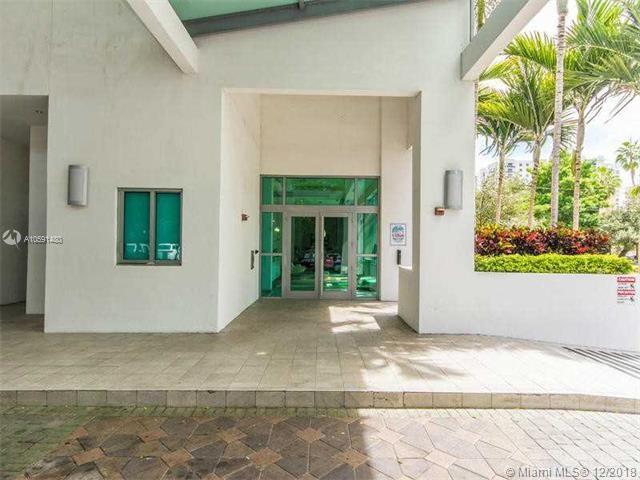 Gallery Art Condo - Residential Lease
