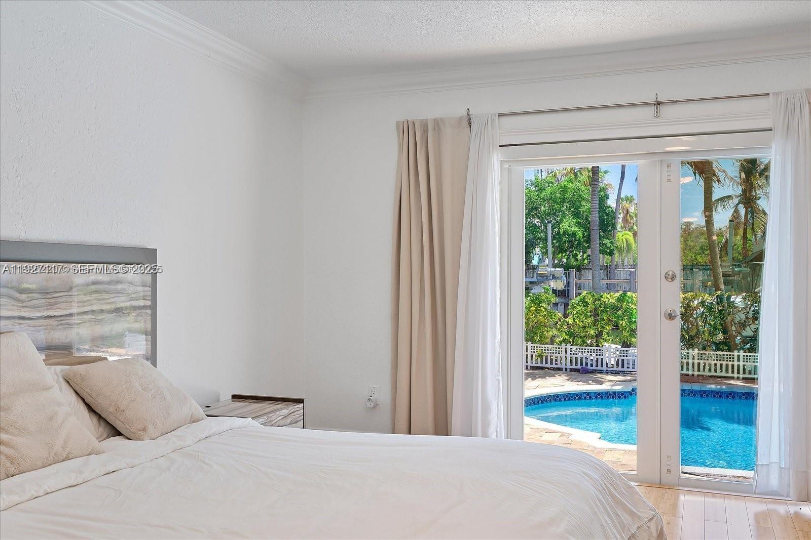 EASTERN SHORES - Residential