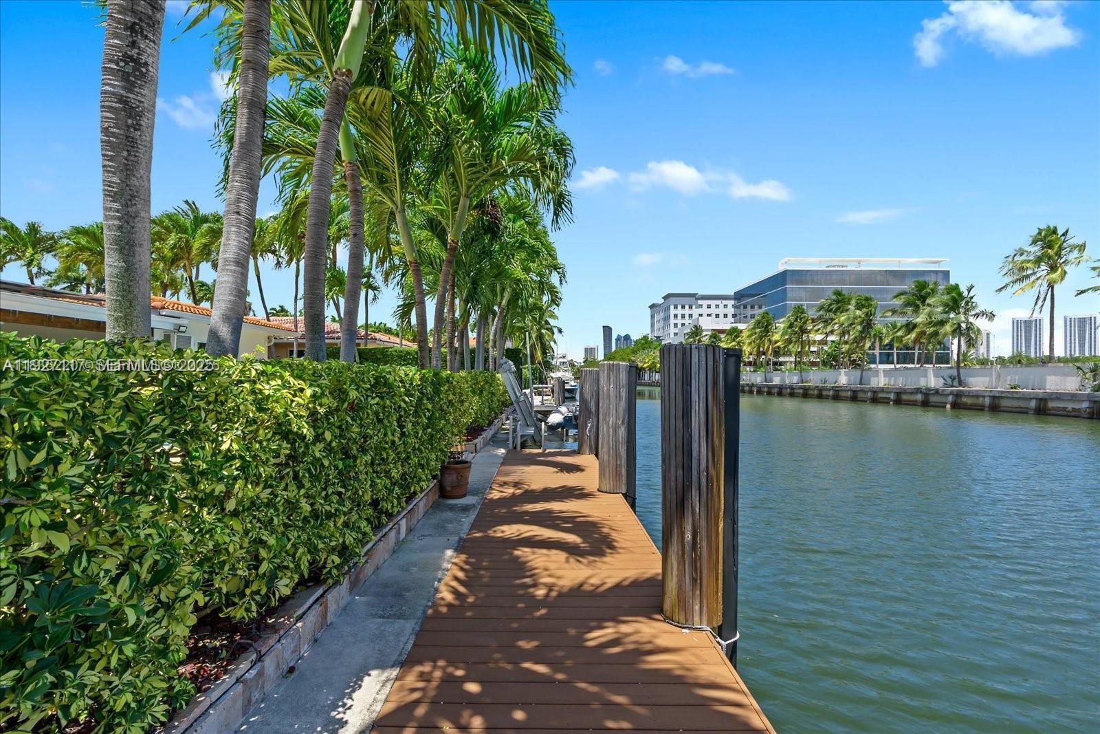 EASTERN SHORES - Residential