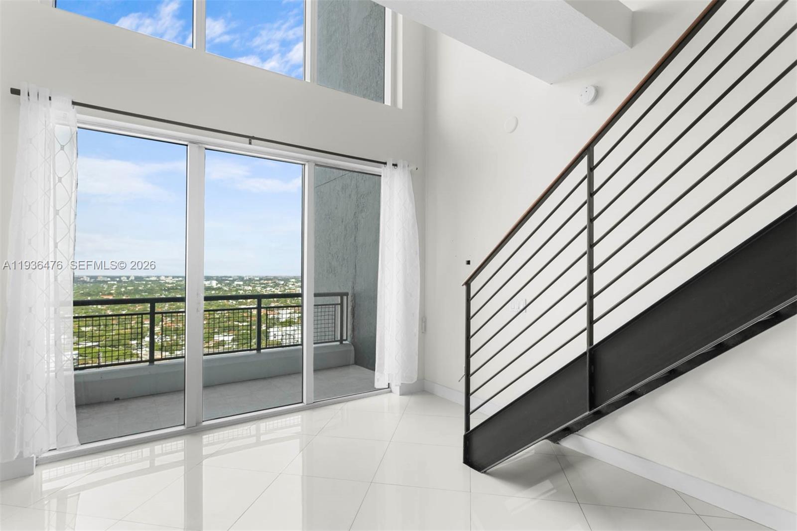 INFINITY AT BRICKELL COND - Residential