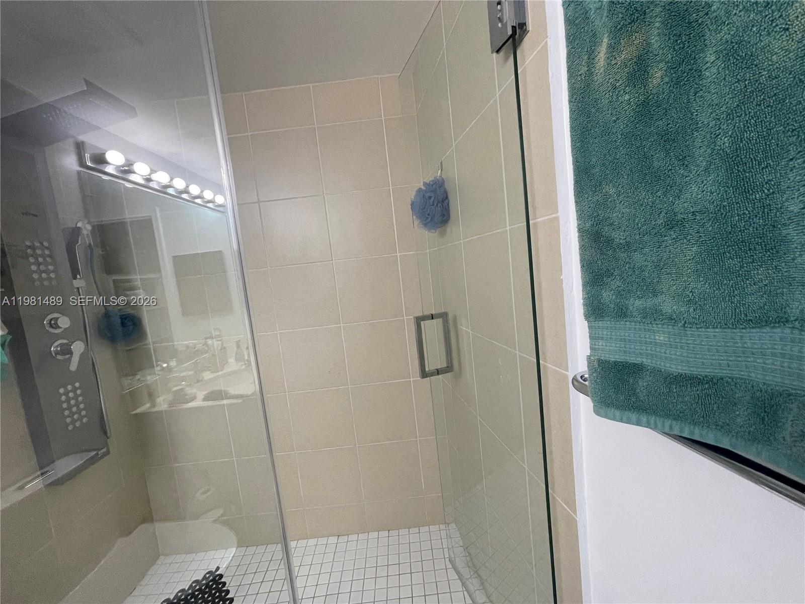 OPERA TOWER CONDO - Residential