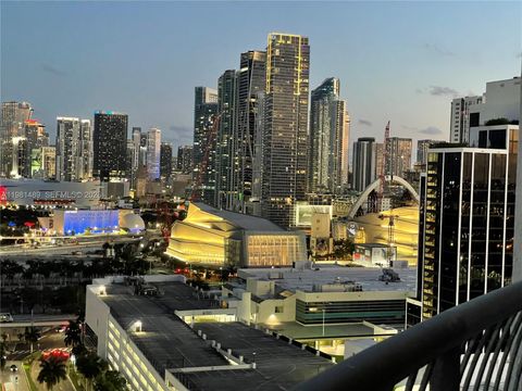 1750 N Bayshore Dr 2814 Miami FL 33132