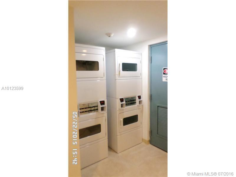 BISCAYNE TOWERS - Residential Lease