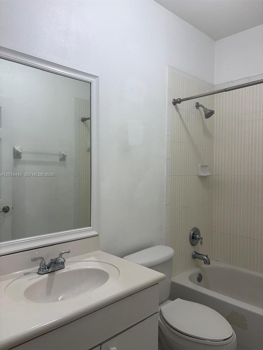KENDALLAND - Residential Lease