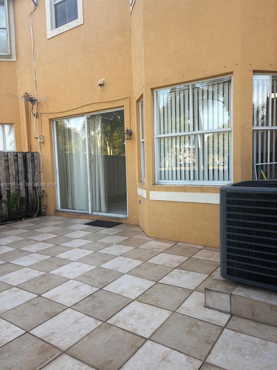 KENDALLAND - Residential Lease