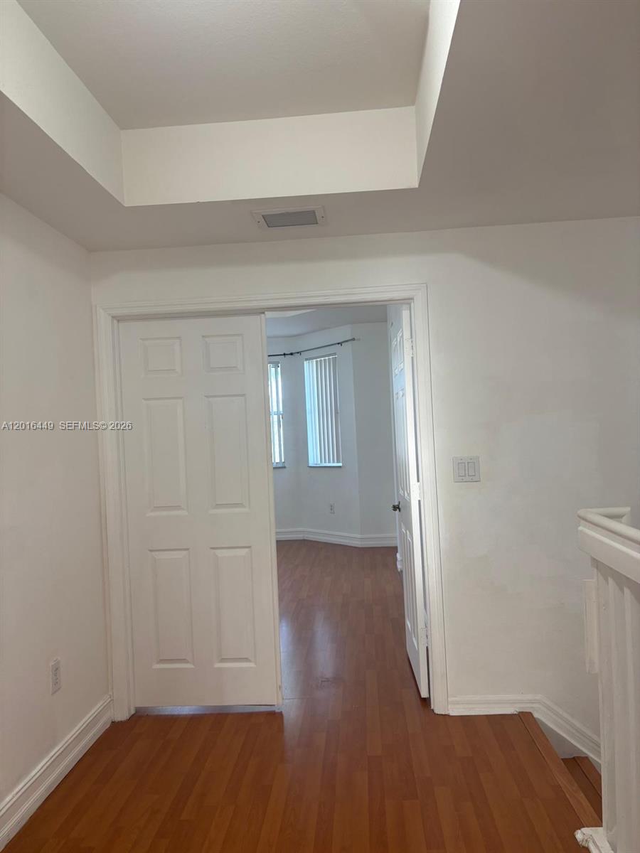 KENDALLAND - Residential Lease