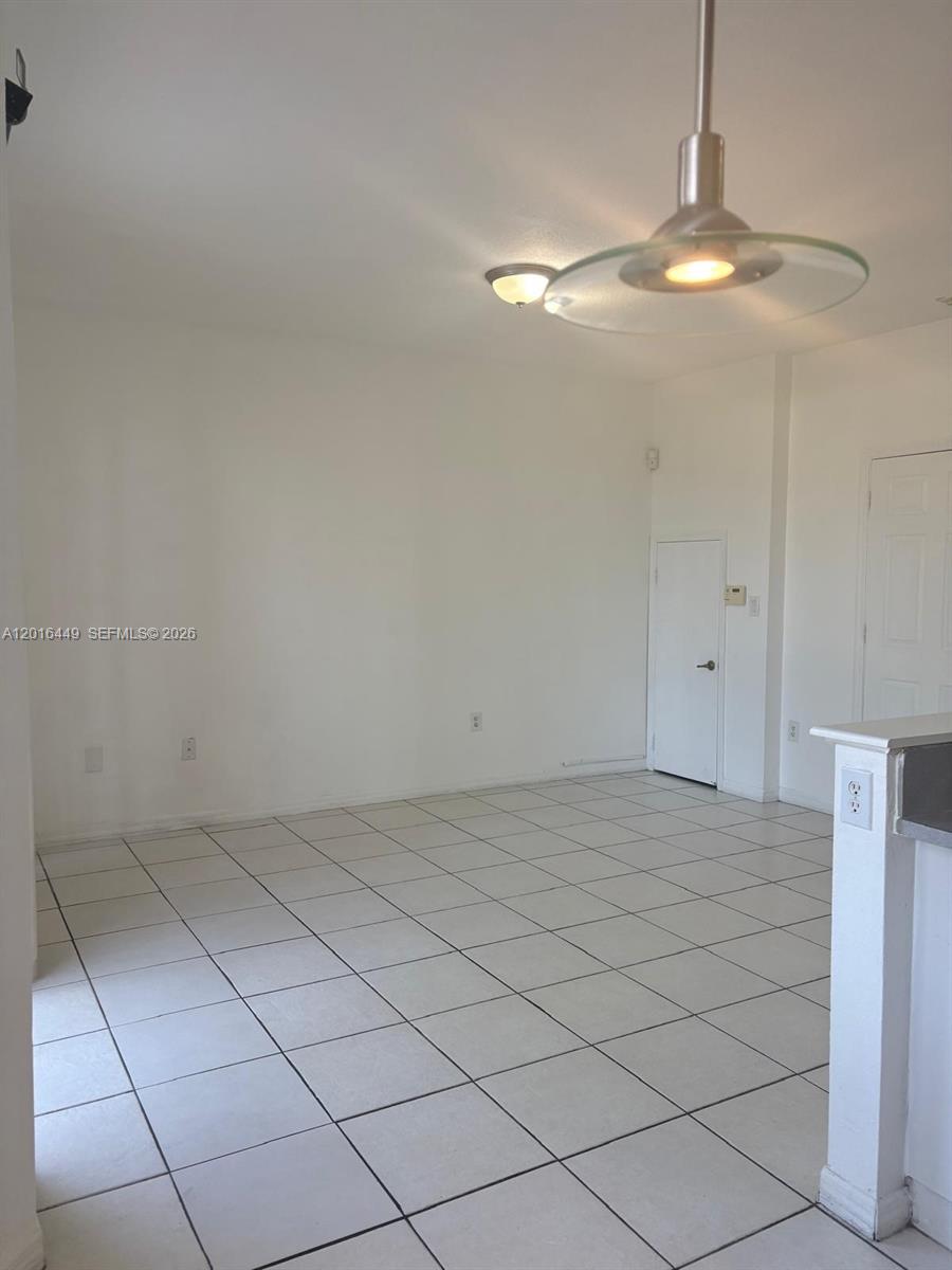 KENDALLAND - Residential Lease
