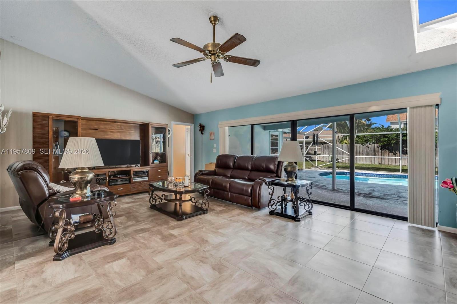 RAINWOOD WEST - Residential