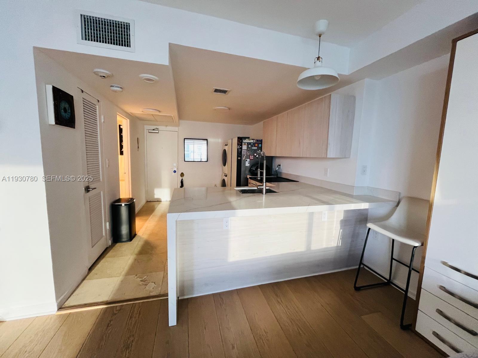 HARBOUR HOUSE - Residential Lease