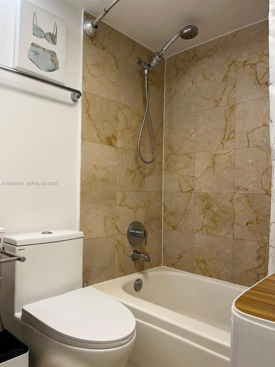 HARBOUR HOUSE - Residential Lease