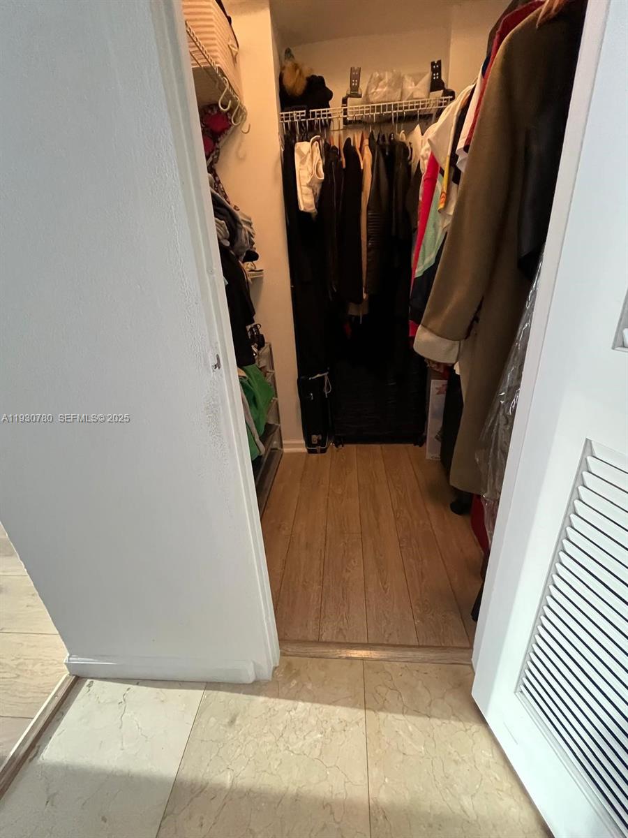 HARBOUR HOUSE - Residential Lease