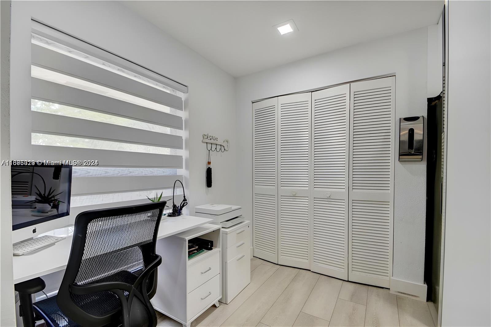 BOCA DELRAY I-III CONDO S - Residential Lease
