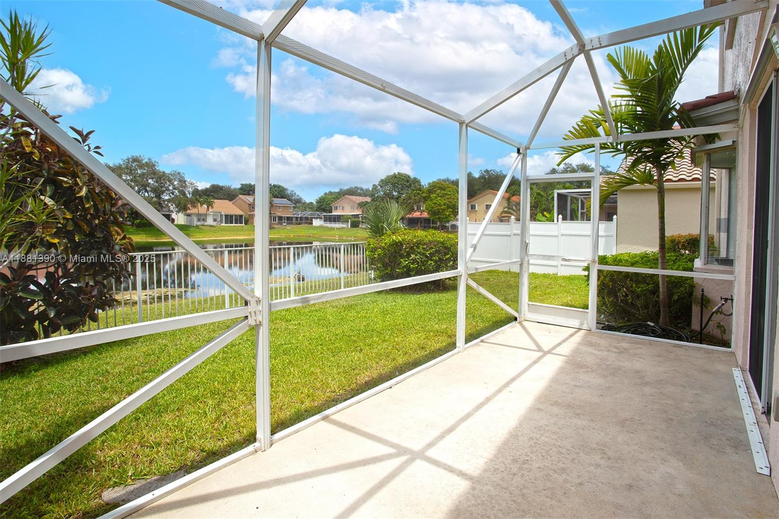 BOCA SPRINGS - Residential Lease