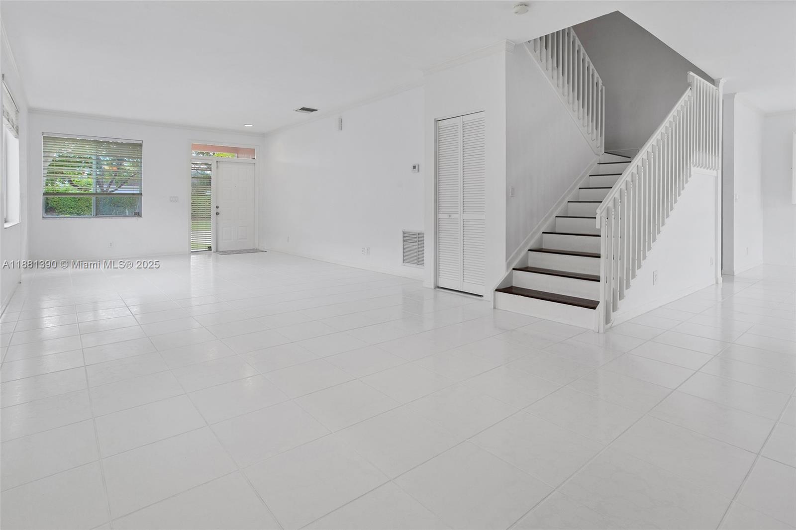 BOCA SPRINGS - Residential Lease