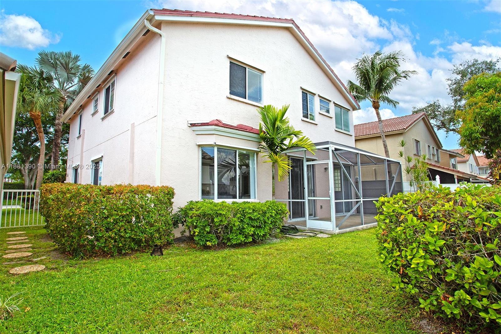 BOCA SPRINGS - Residential Lease