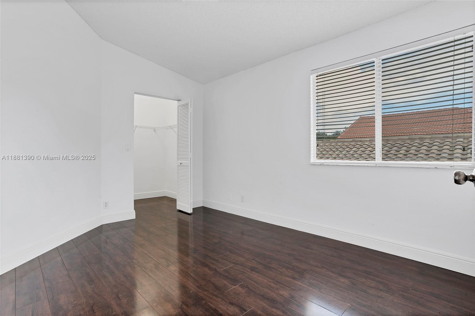 BOCA SPRINGS - Residential Lease