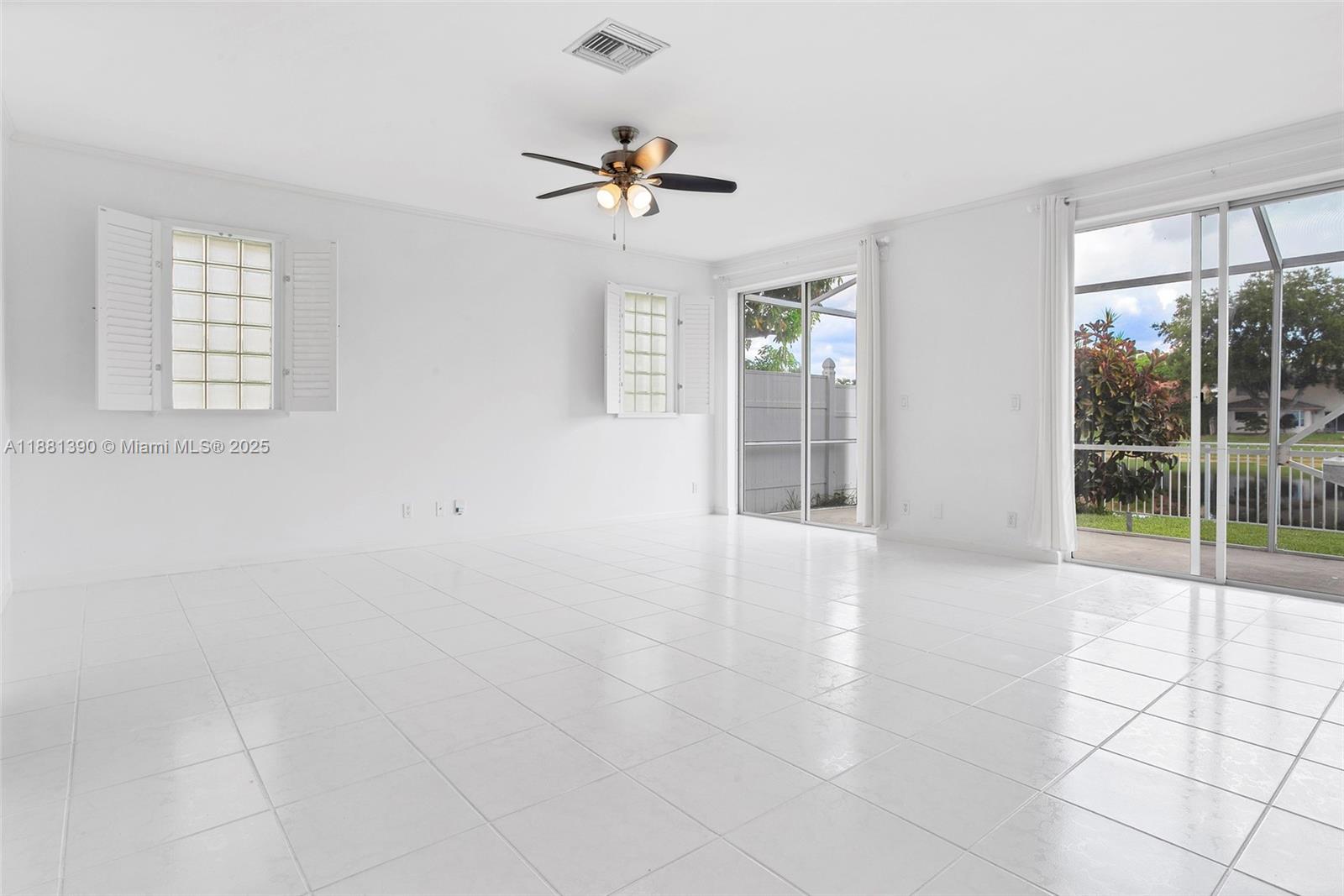 BOCA SPRINGS - Residential Lease