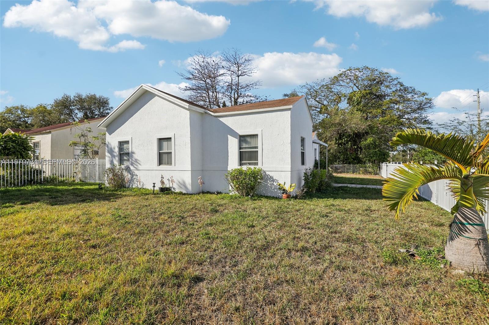SEVENTH AVE PARK - Residential