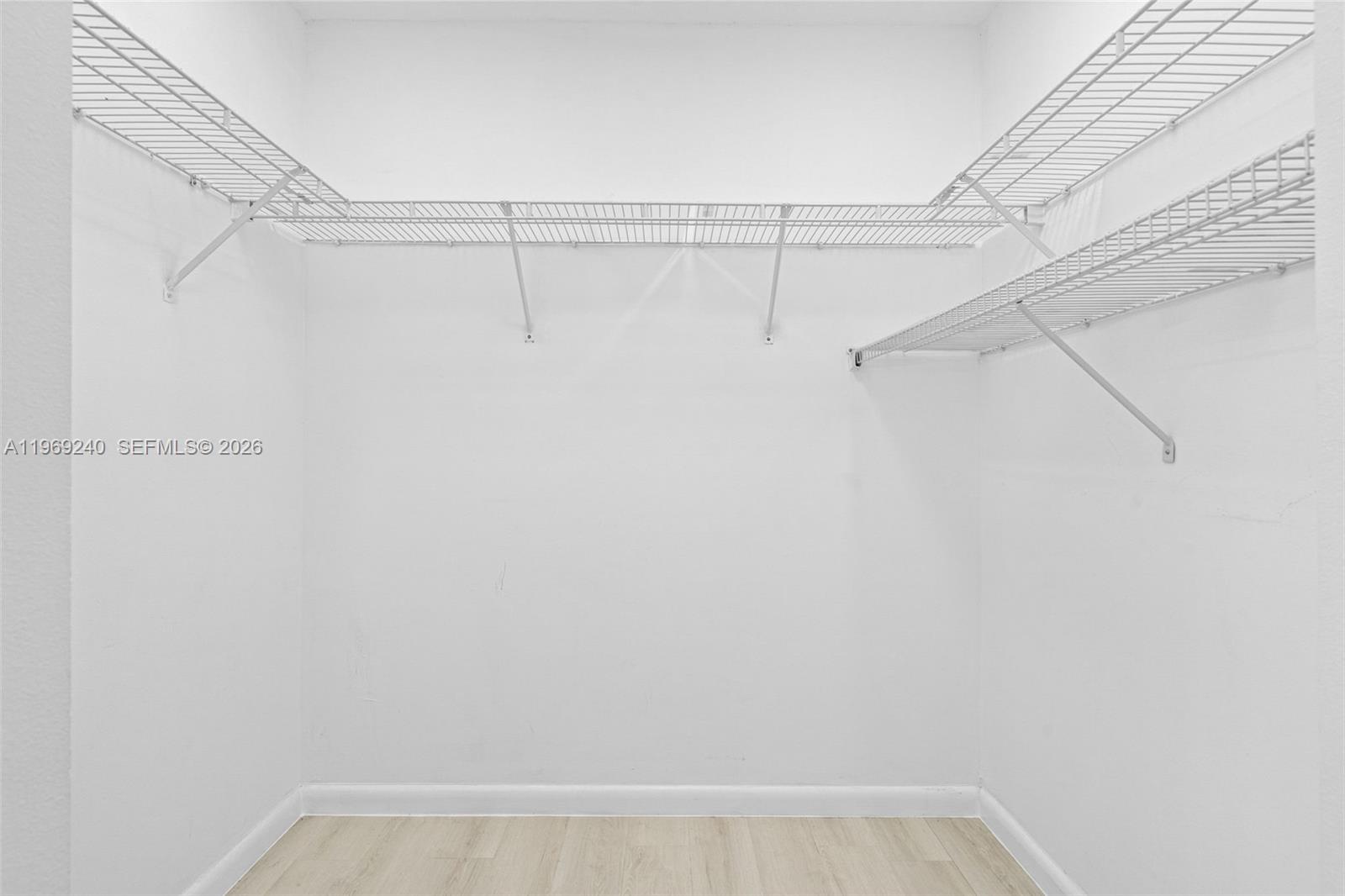 LAGO VISTA AT COCONUT CRE - Residential