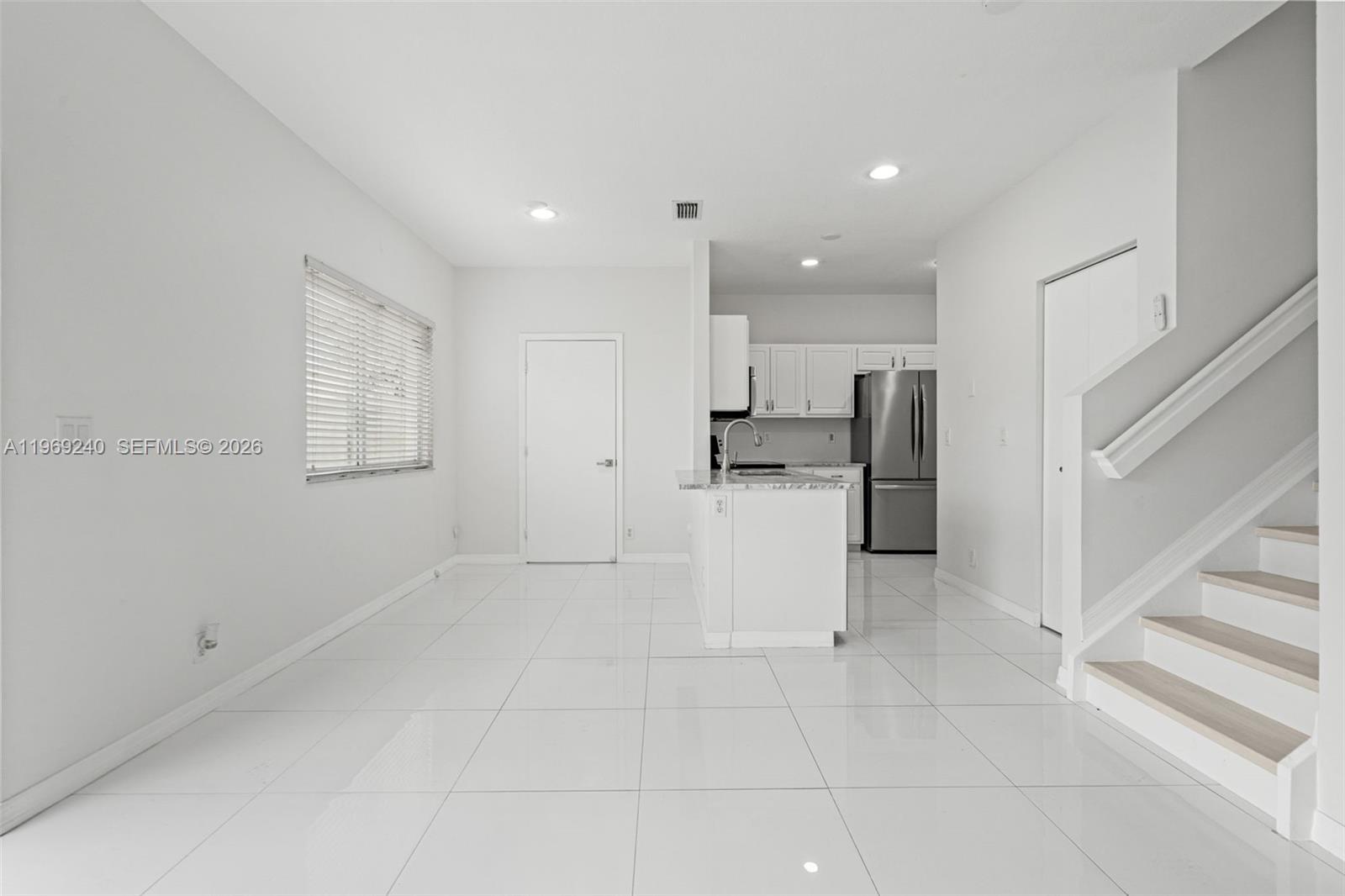 LAGO VISTA AT COCONUT CRE - Residential