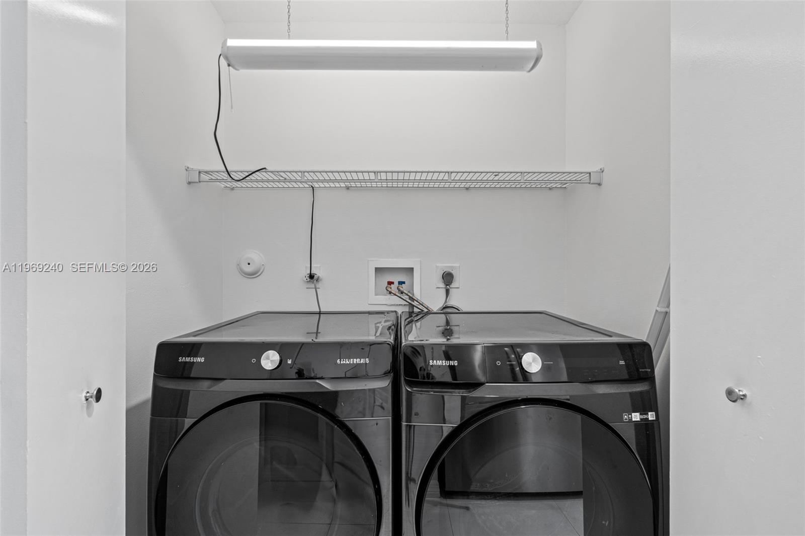 LAGO VISTA AT COCONUT CRE - Residential