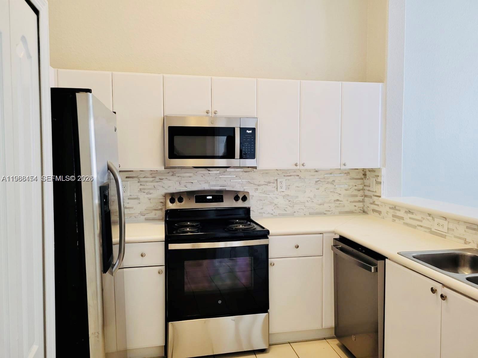 SHOMA CONDO AT KEYS COVE - Residential Lease