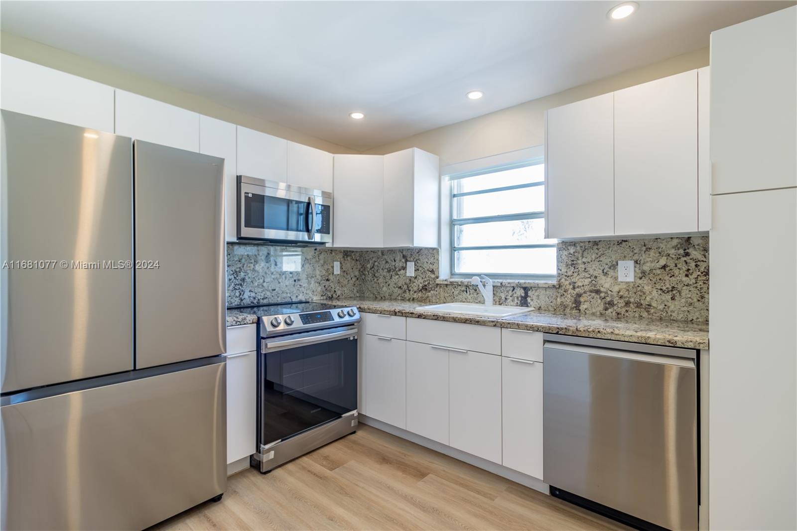 MICHIGAN WEST CONDO - Residential