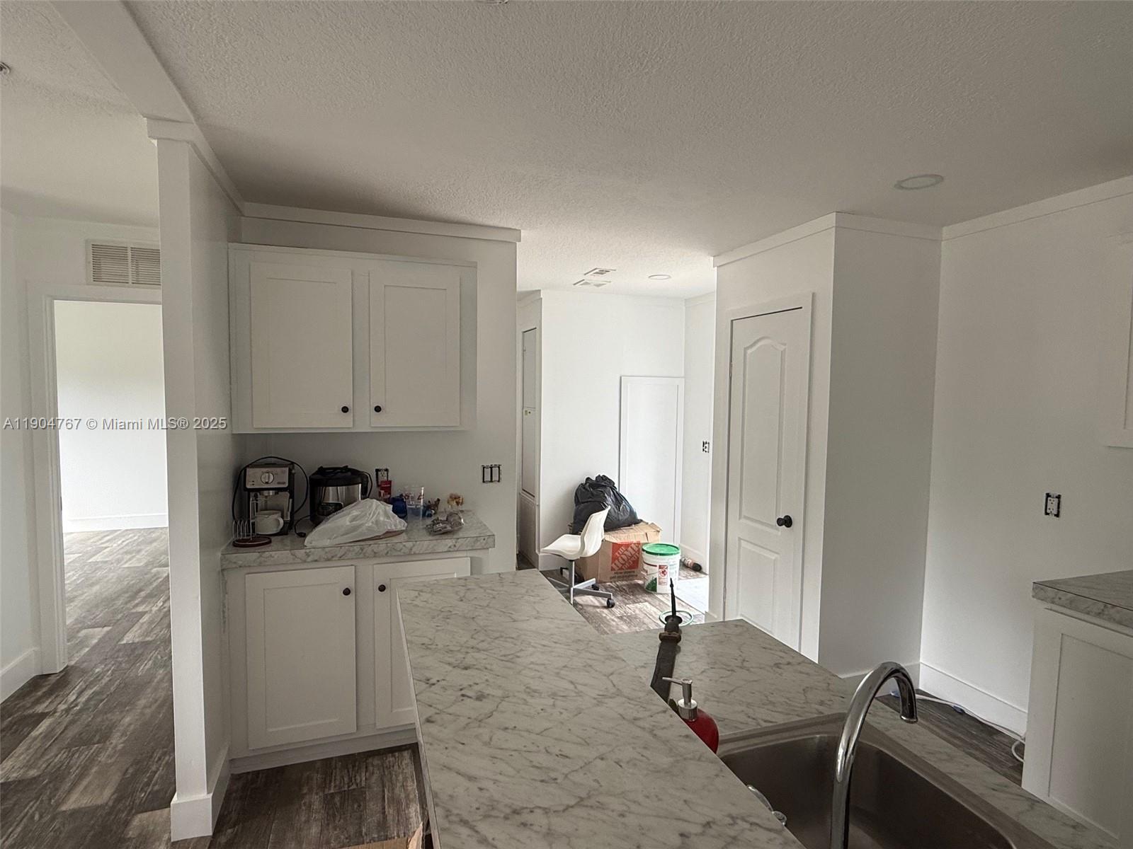 MONTURA RANCH - Residential