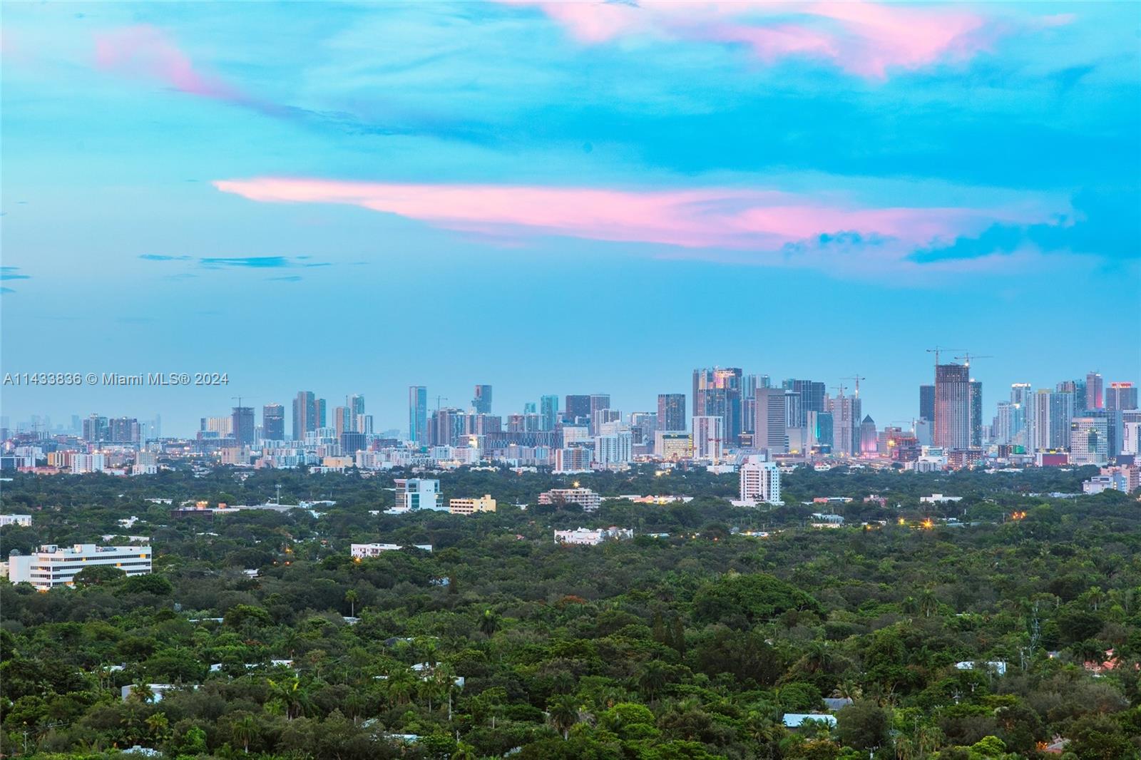 DINNER KEY - Residential