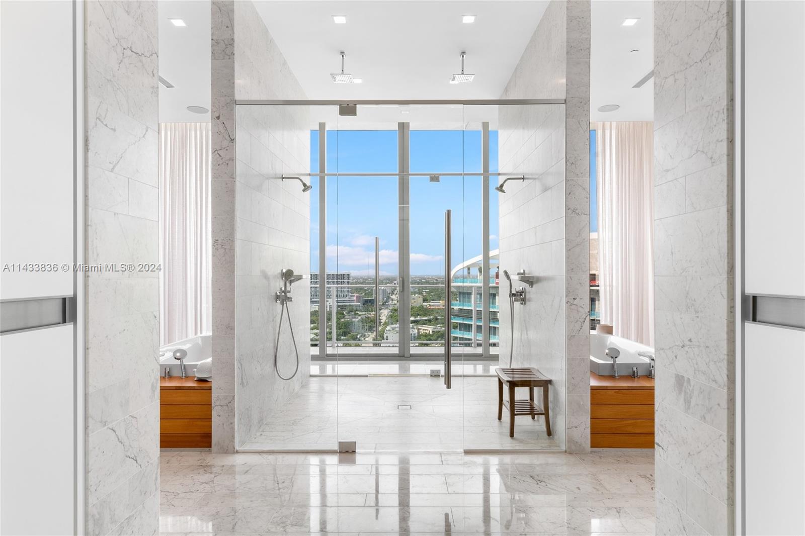 DINNER KEY - Residential