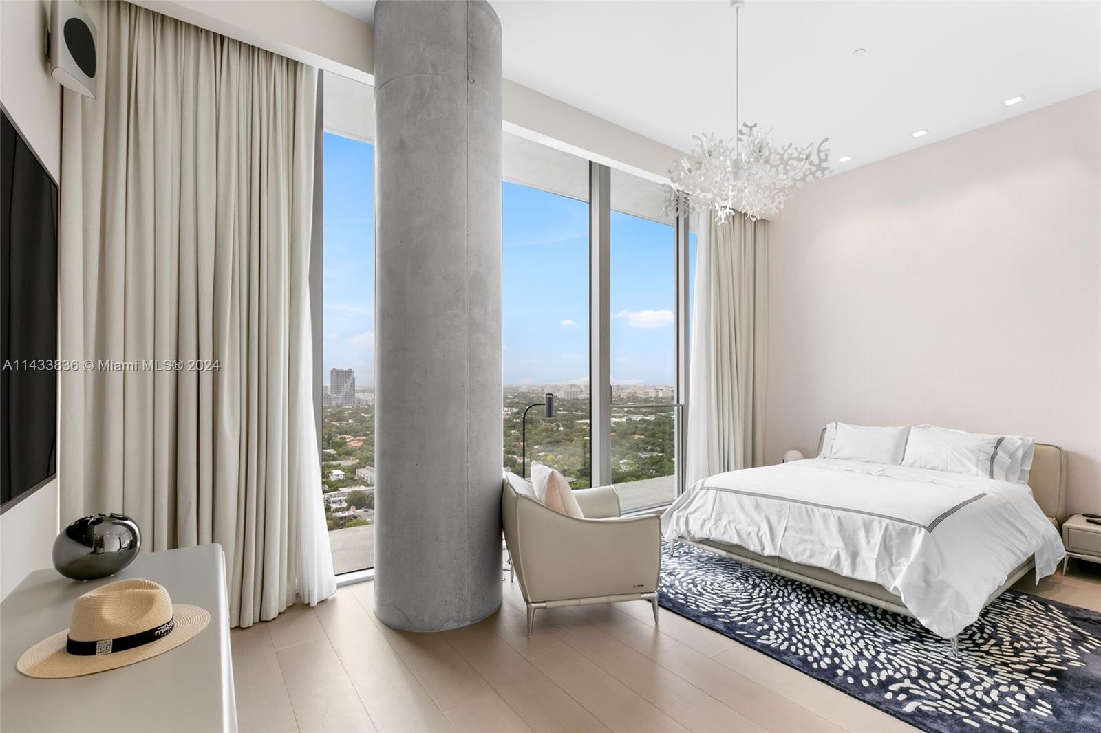 DINNER KEY - Residential