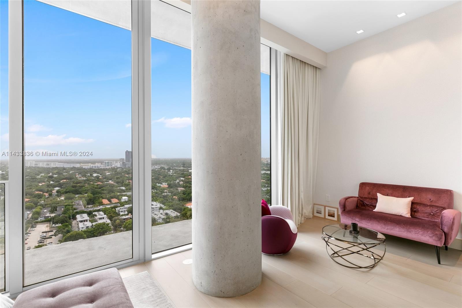 DINNER KEY - Residential