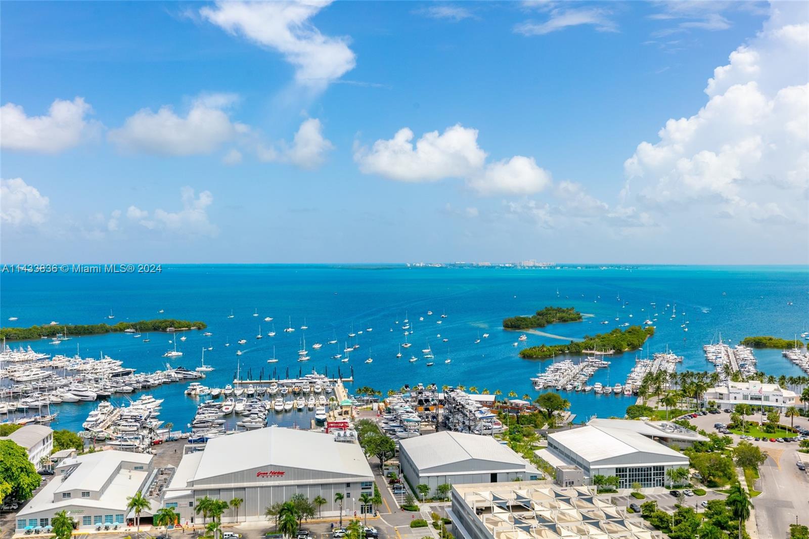 DINNER KEY - Residential