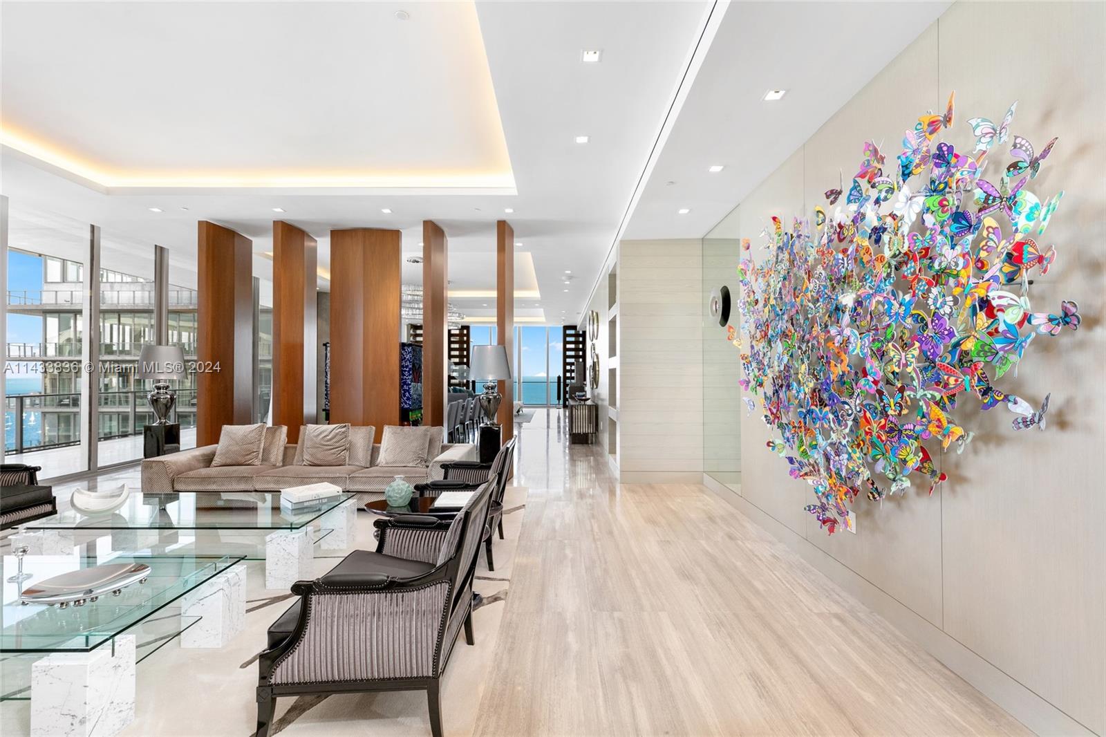 DINNER KEY - Residential