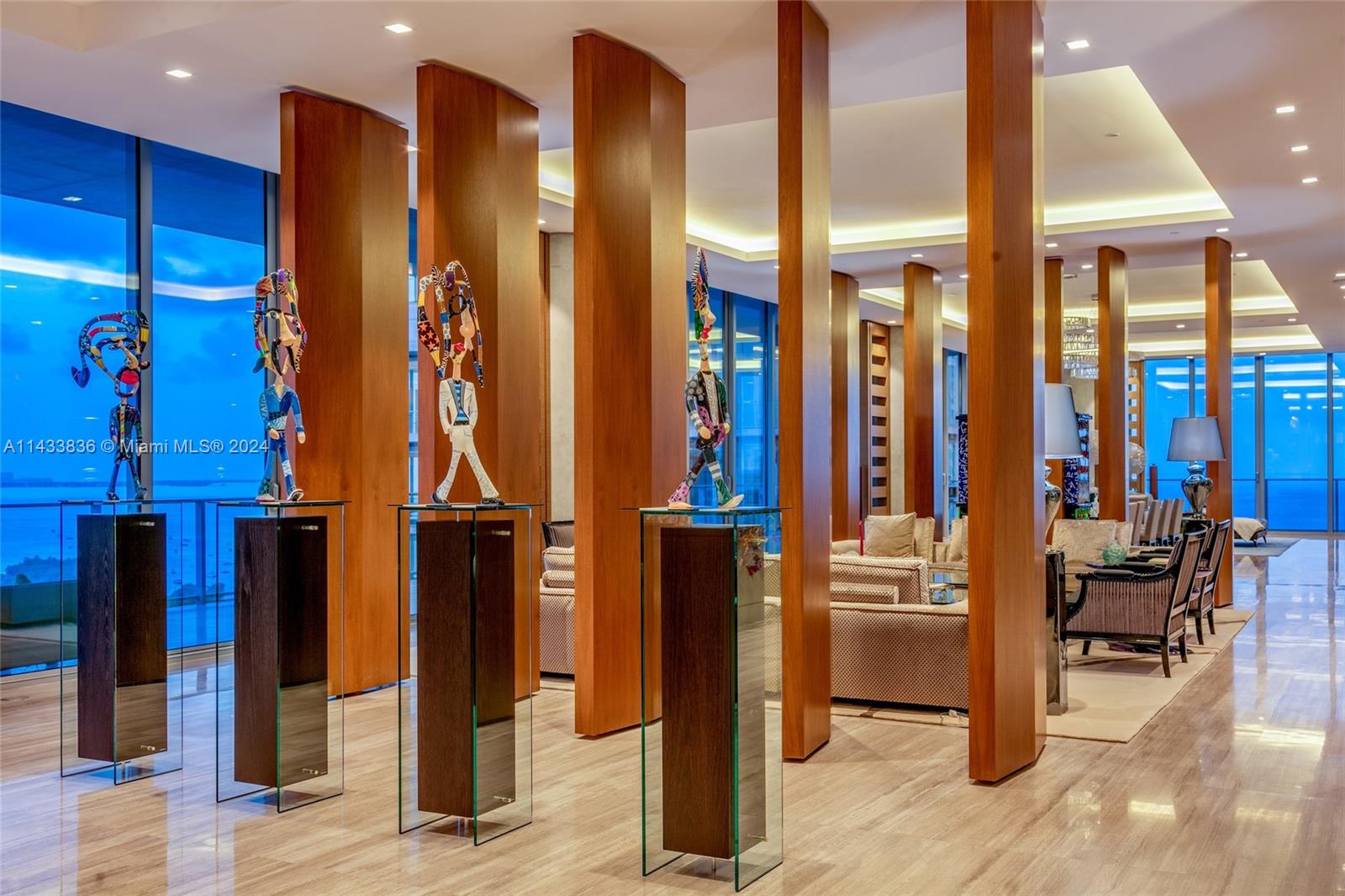 DINNER KEY - Residential