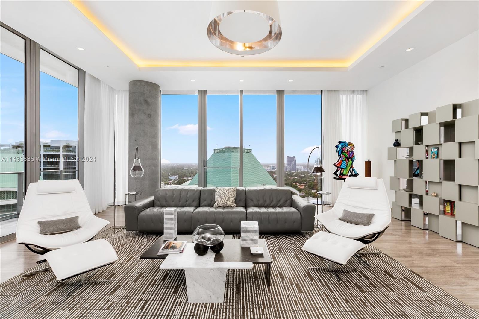 DINNER KEY - Residential