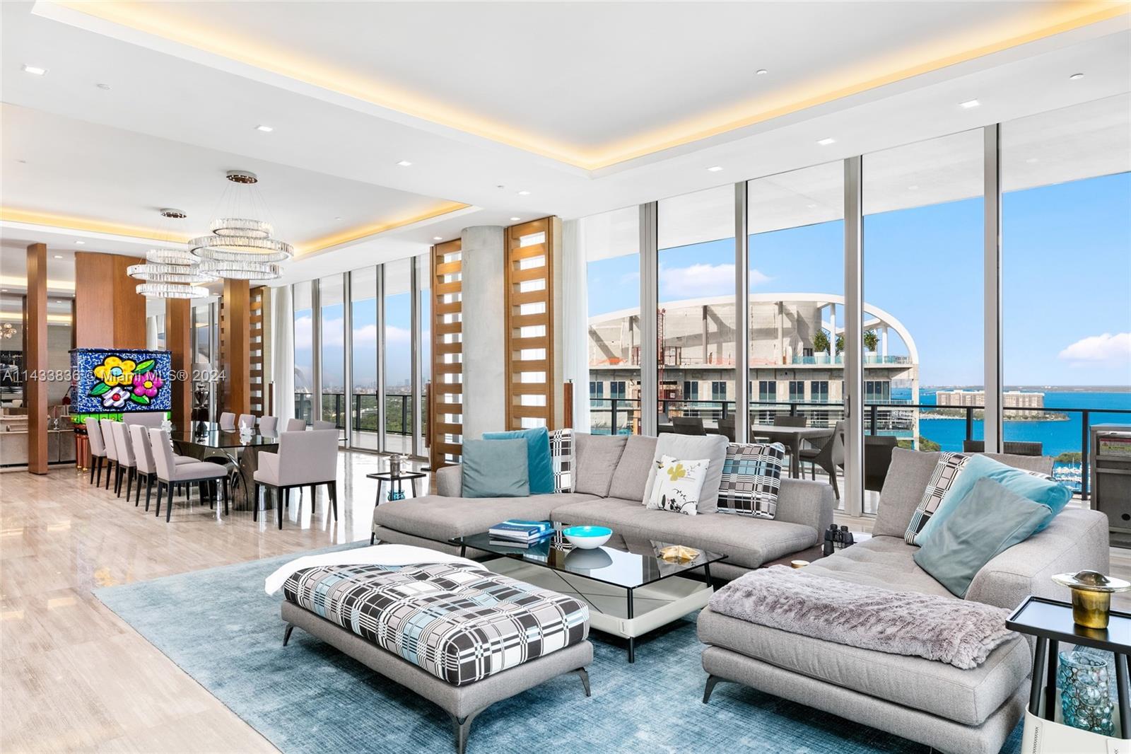 DINNER KEY - Residential