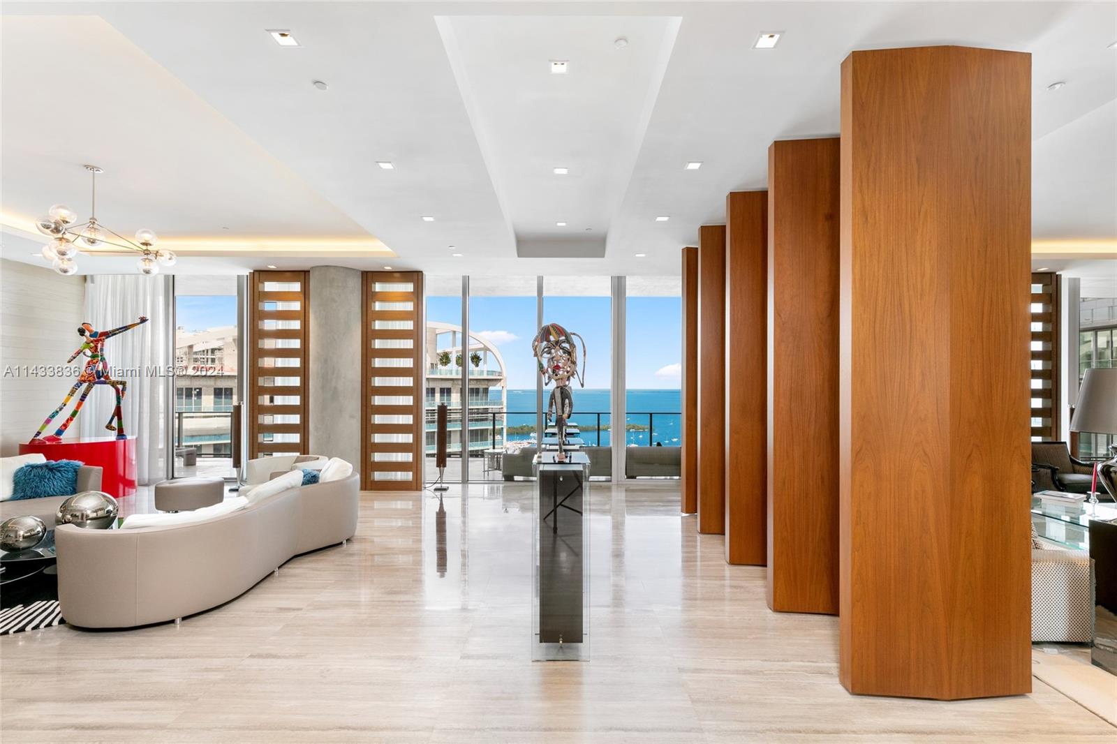 DINNER KEY - Residential