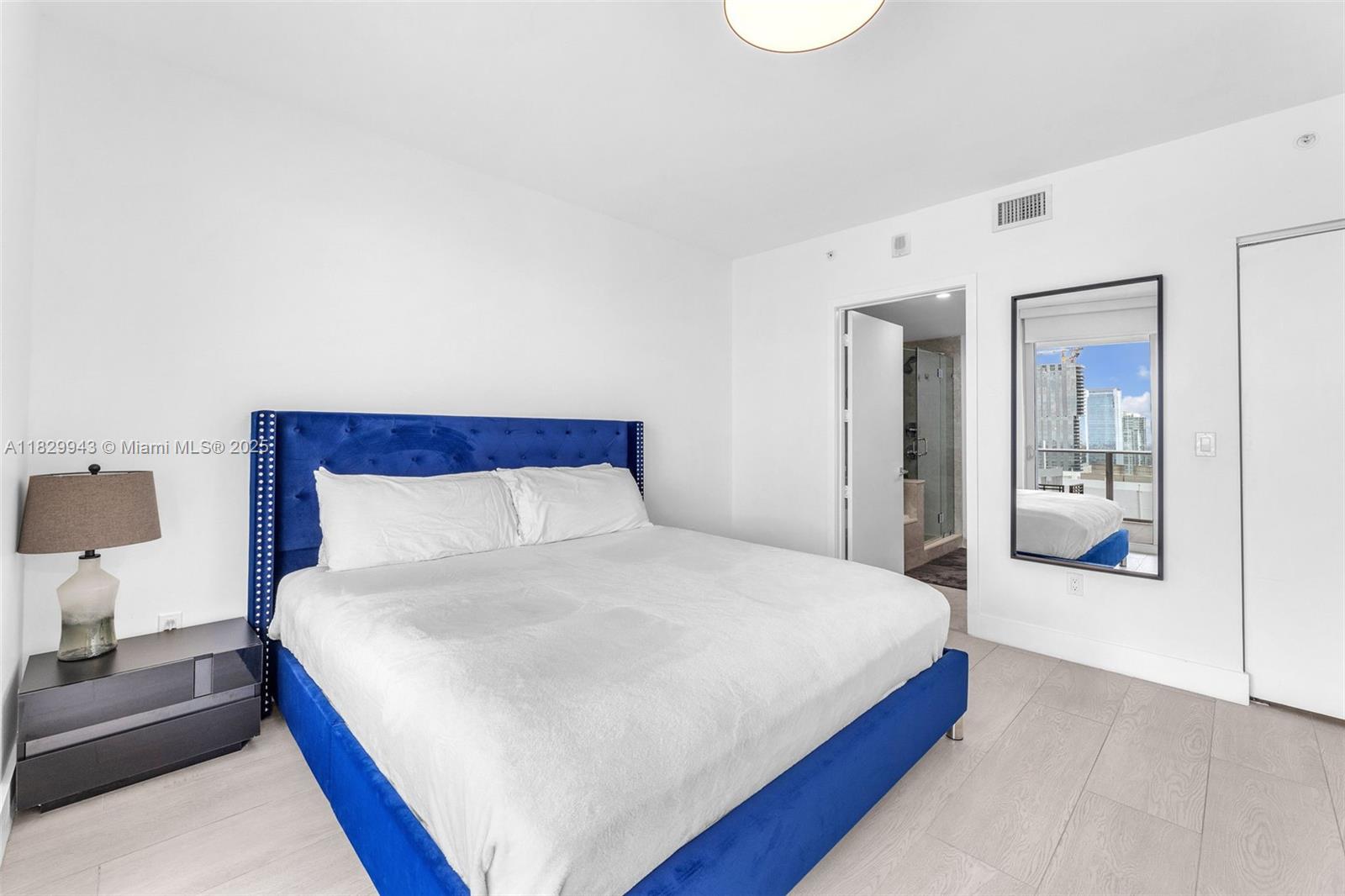 ARIA ON THE BAY CONDO - Residential Lease