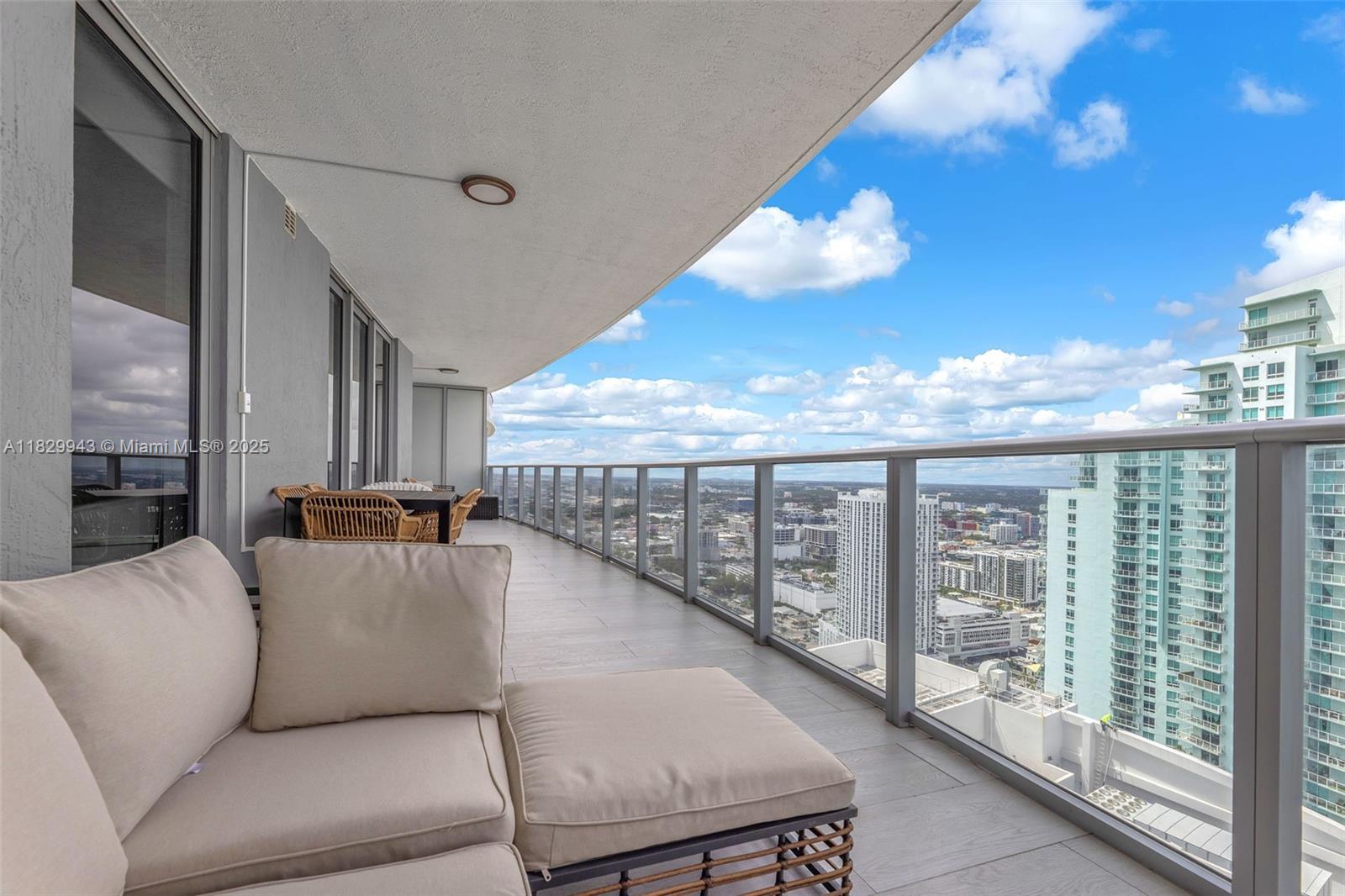 ARIA ON THE BAY CONDO - Residential Lease