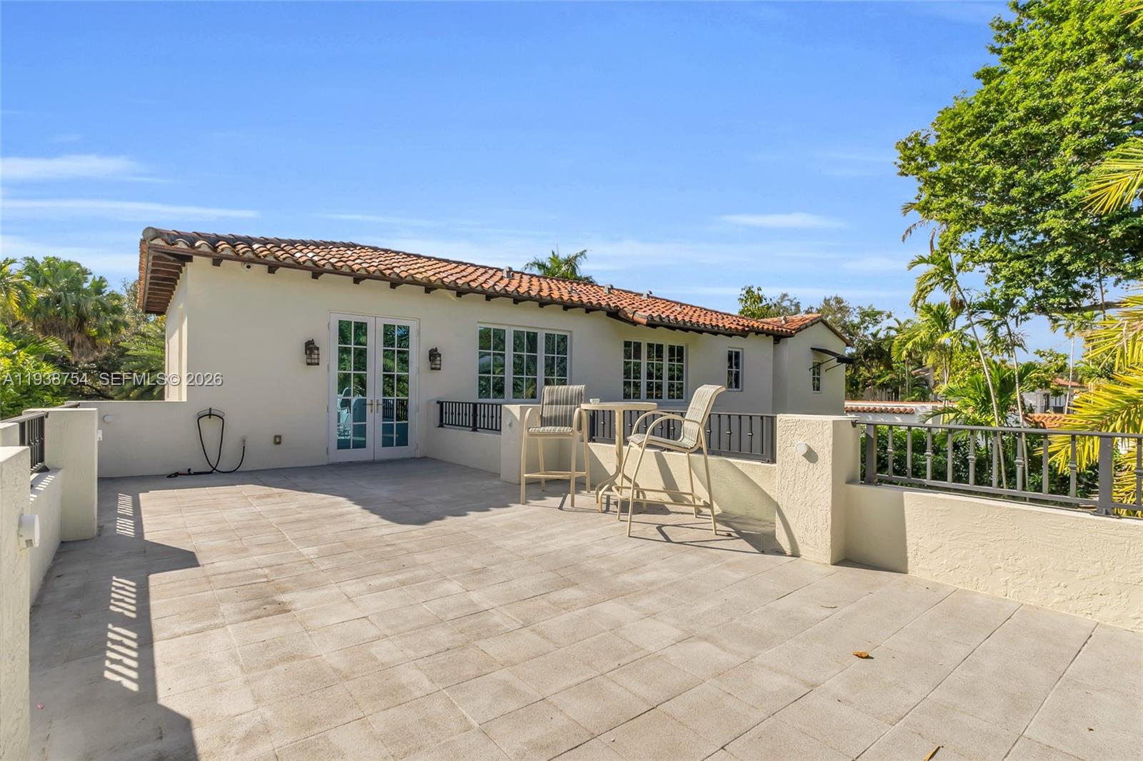 CORAL GABLES SEC E - Residential